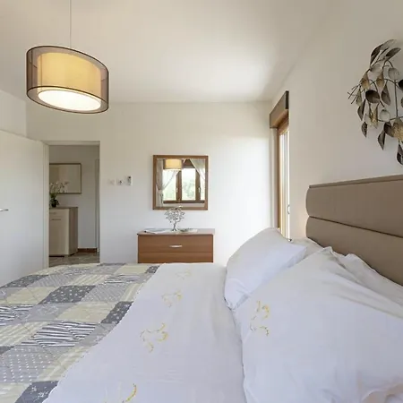 Mendula In Cambarelici - Haus Fuer 6-7 Personen Krsan