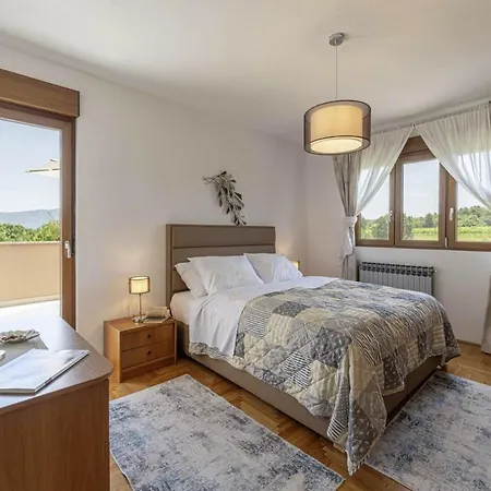 Mendula In Cambarelici - Haus Fuer 6-7 Personen וילה Kršan