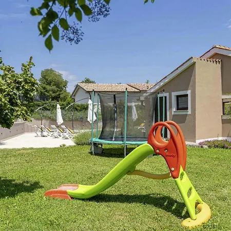 וילה Mendula In Cambarelici - Haus Fuer 6-7 Personen *