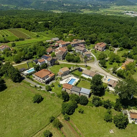 Βίλα Mendula In Cambarelici - Haus Fuer 6-7 Personen Kršan
