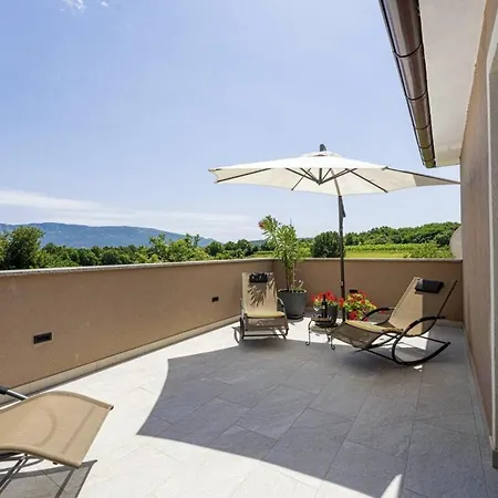 Mendula In Cambarelici - Haus Fuer 6-7 Personen Βίλα Kršan