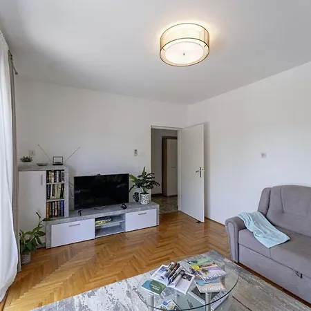 Βίλα Mendula In Cambarelici - Haus Fuer 6-7 Personen Kršan